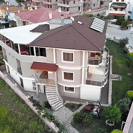 Hotel Cunda Demir 3*