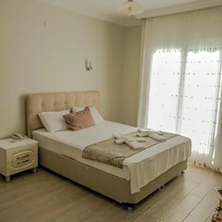 Cunda Demir 3* Ayvalik