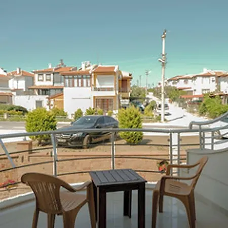 Cunda Demir Hotel 3*